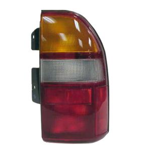 1999 Suzuki Grand Vitara Tail Lamp Assembly, Passenger Side
