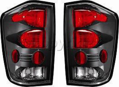 2007 Nissan Titan Tail Light