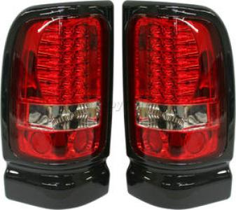 2001 Dodge Ram 1500 Tail Light, Driver And Passenger Side