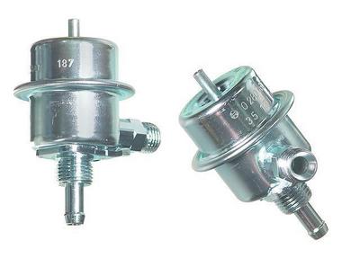 1982 Volvo 240 Fuel Pressure Regulator