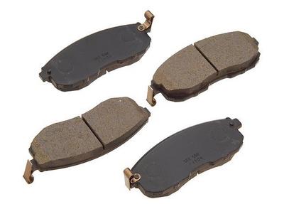 2005 Infiniti G35 Brake Pad Set