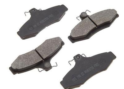 2004 Mitsubishi Diamante Brake Pad Set