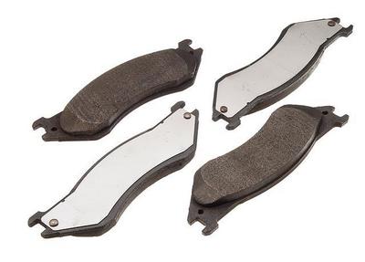 1998 Dodge B150 Van Brake Pad Set