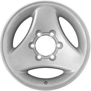 2002 Mitsubishi Montero 16" x 7" Alloy Wheel
