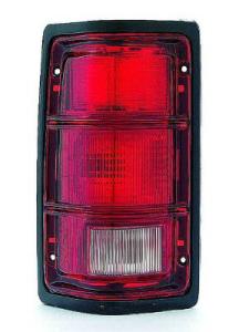 1996 Dodge Dakota Tail Lamp Assembly, Passenger Side